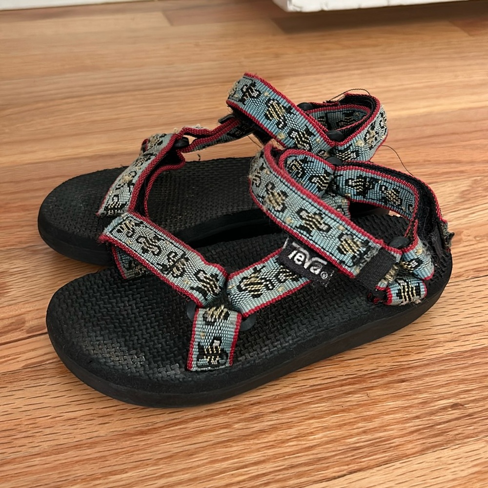 Buzz Bee Teva